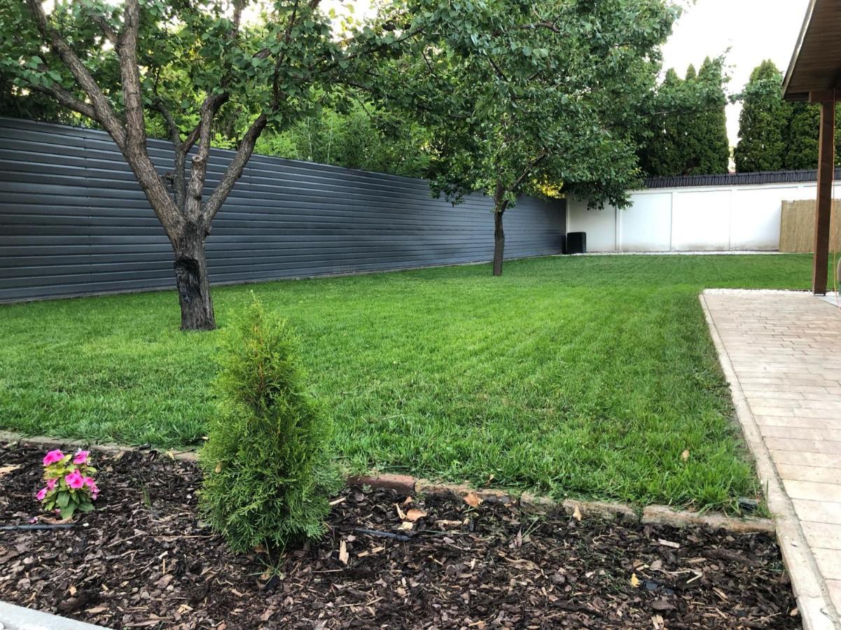 Voeroesmarty Apartmanhaz Makó 外观 照片
